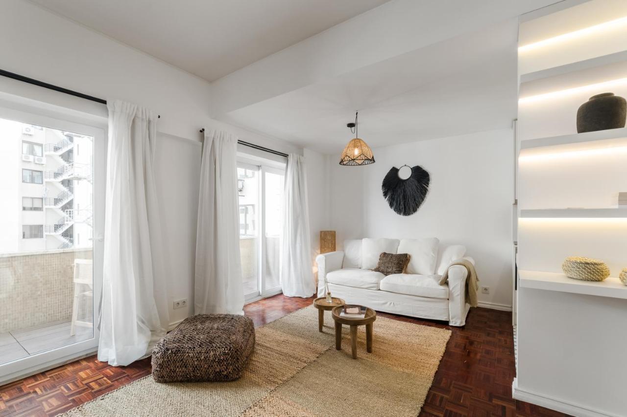 Casa Boma Lisboa - Design & Spacious Apartment With Balcony - Alvalade II Ngoại thất bức ảnh